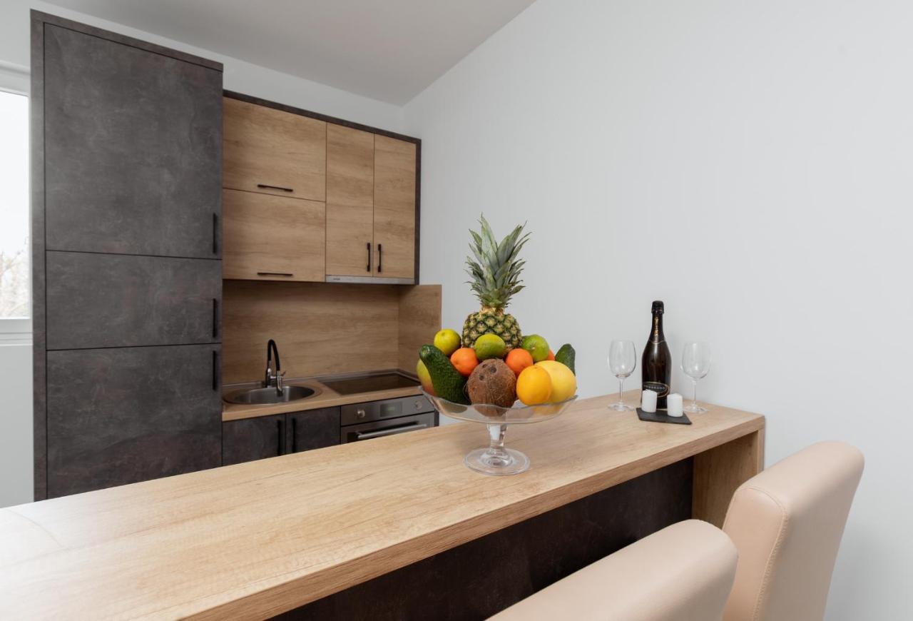 Tramonto Apartments Radanovići المظهر الخارجي الصورة
